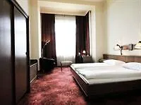 Shs Hotel Fuerstenhof Wien